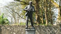 US ‘man of books’ helps in Cork Prison library while awaiting sentencing for passport offences
