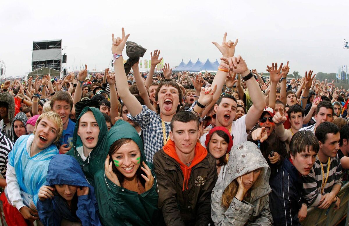 Crowd at the Main Stage at Oxegen 2010. Picture: KOBPIX