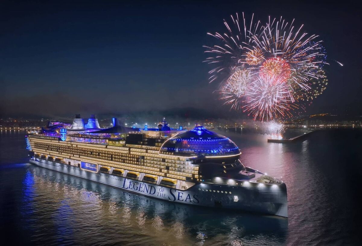 Aerial view of Royal Caribbean's Legend of the Seas during the fireworks display at Malaga. Aerial view of Royal Caribbean's Legend of the Seas during the fireworks display at Malaga.