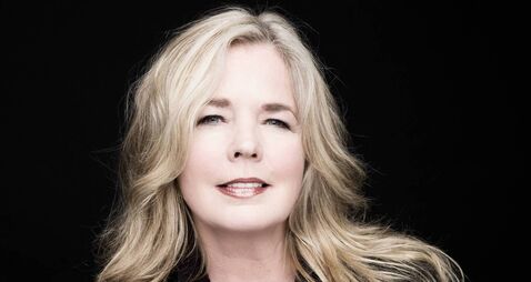 Leslie Dowdall: I looked out the window of The Lobby and there's my car being towed