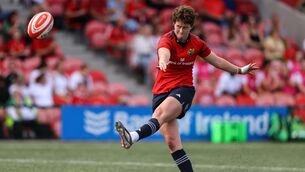 <p>Munster's Caitríona Finn takes a conversion kick. Pic: Ben Brady/Inpho</p> <p>Munster's Caitríona Finn takes a conversion kick. Pic: Ben Brady/Inpho</p>