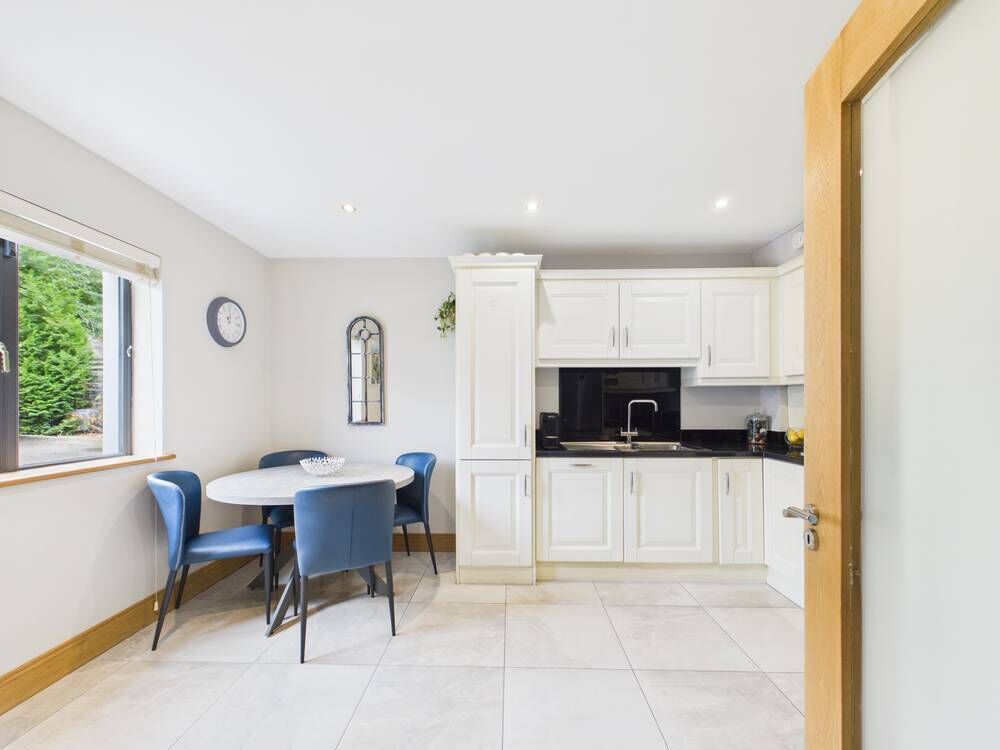 6 Evergreen Close, Evergreen Street, Cork City Centre, Co. Cork, T12YX94 €425,000 John Corbett Cohalan Downing 6 Evergreen Close, Evergreen Street, Cork City Centre, Co. Cork, T12YX94 €425,000 John Corbett Cohalan Downing