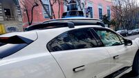 FILE PHOTO: Waymo rider-only robotaxi test ride in San Francisco