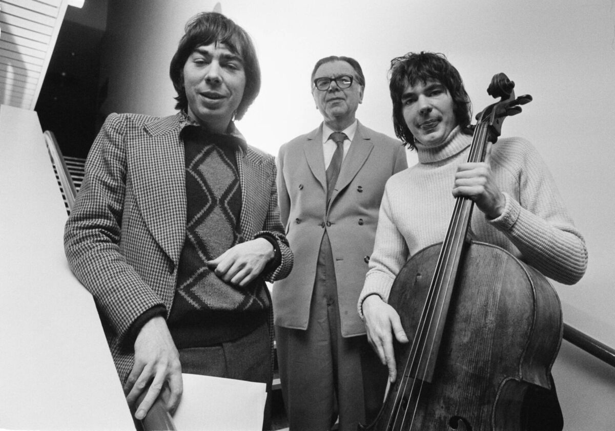 Andrew and Julian Lloyd Webber in 1978 with their dad, William Lloyd Webber (1914 - 1982). (Photo by Dennis Stone/Evening Standard/Hulton Archive/Getty Images) Andrew and Julian Lloyd Webber in 1978 with their dad, William Lloyd Webber (1914 - 1982). (Photo by Dennis Stone/Evening Standard/Hulton Archive/Getty Images)
