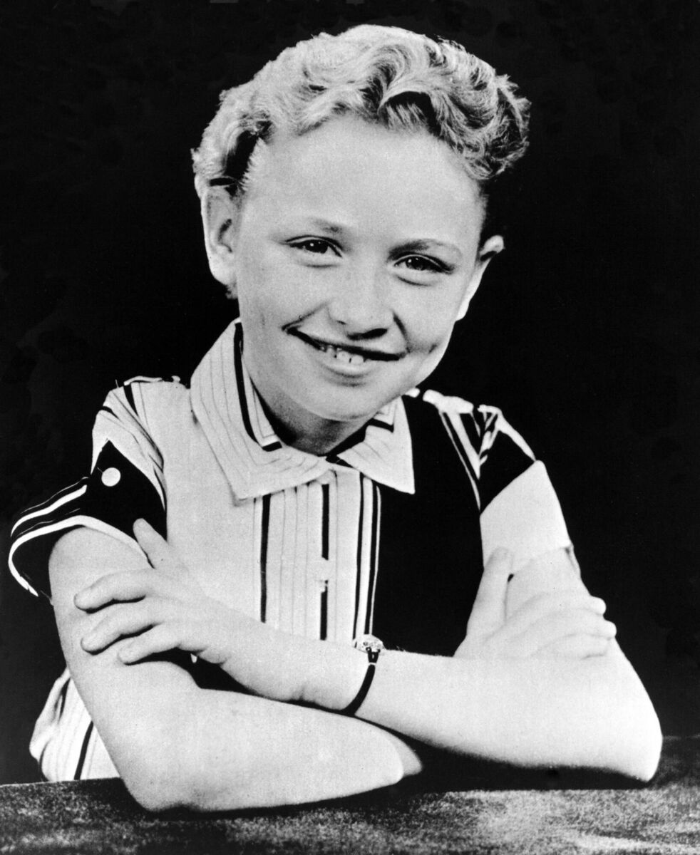 Nine-year-old Dolly Parton in Tennessee in 1955. Dolly drew on her childhood poverty for many of her songs and also devoted much of her considerable philanthropic effort towards underprivileged children, including here in Ireland. Picture: Michael Ochs Archives/Getty Nine-year-old Dolly Parton in Tennessee in 1955. Dolly drew on her childhood poverty for many of her songs and also devoted much of her considerable philanthropic effort towards underprivileged children, including here in Ireland. Picture: Michael Ochs Archives/Getty