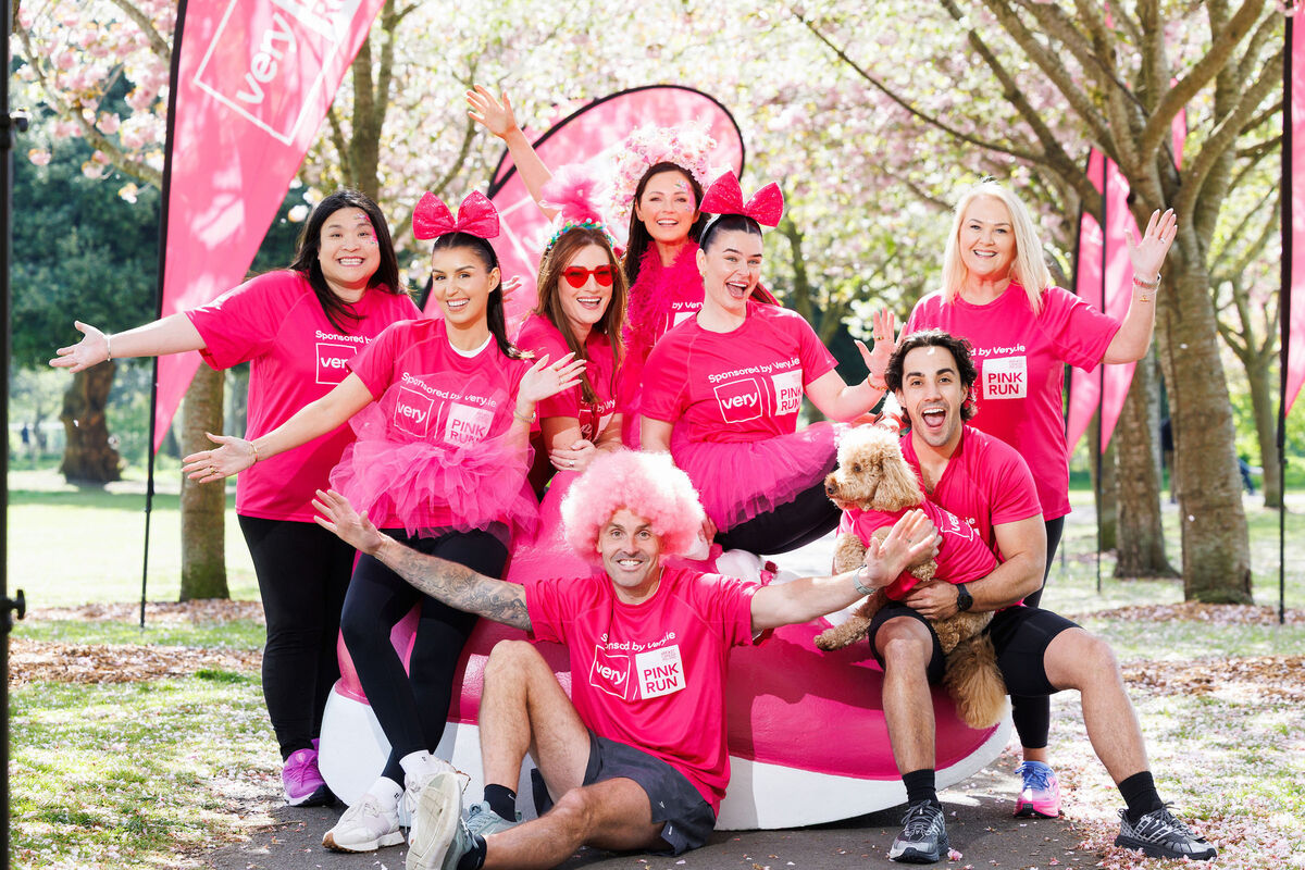 Hazel Chu, Politician and breast cancer survivor, Terrie McEvoy, lifestyle influencer and husband David Fitzpatrick (Pink Afro), Elaine Crowley, Virgin Media Presenter, Jennifer Wrynne, Milliner and breast cancer survivor, Karen Byrne, DWTS Judge and Jake Carter with their dog Lenny and Aisling Hurley, CEO, Breast Cancer Ireland at the launch of Breast Cancer Ireland’s Very Pink Run. Picture: Marc O'Sullivan