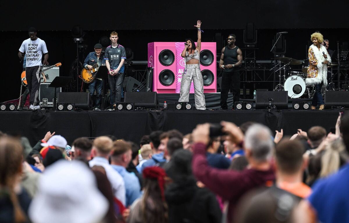 Tinie Tempah performs with Mimi Lane, Youngiz, Rian McCauley and Imani Jade on the Electric Picnic Main Stage, presented by 3. Picture: Ramsey Cardy Tinie Tempah performs with Mimi Lane, Youngiz, Rian McCauley and Imani Jade on the Electric Picnic Main Stage, presented by 3. Picture: Ramsey Cardy