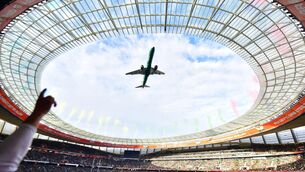 <p>CLOSE CALL? An aircraft flies low over the DHL Stadium in Cape Town ahead of Saturday's second Test match between South Africa and New Zealand. Pic: Grant Pitcher/Gallo Images/Getty Images</p> <p>CLOSE CALL? An aircraft flies low over the DHL Stadium in Cape Town ahead of Saturday's second Test match between South Africa and New Zealand. Pic: Grant Pitcher/Gallo Images/Getty Images</p>