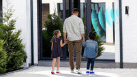Ezviz EP8 Ultra review: A dual-lens smart doorbell with a built-in screen