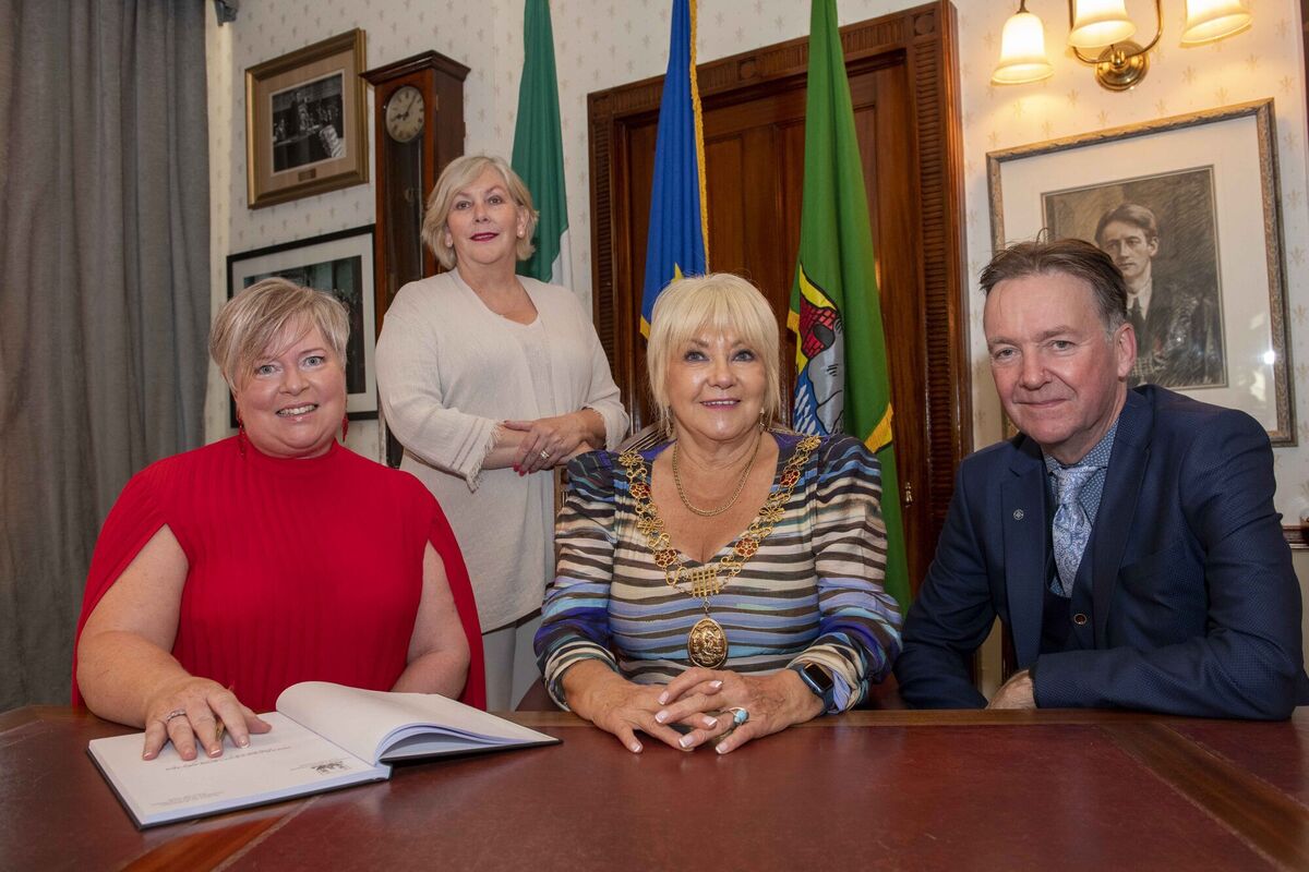 Elmarie Mawe and her husband Conor Tallon flanking then Cork City Council CEO Ann Doherty and then Lord Mayor Deirdre Forde after Elmarie was presented with a civic award in 2023. Picture: Brian Lougheed Elmarie Mawe and her husband Conor Tallon flanking then Cork City Council CEO Ann Doherty and then Lord Mayor Deirdre Forde after Elmarie was presented with a civic award in 2023. Picture: Brian Lougheed