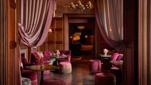 <p>The Parlour at Haddington House</p>