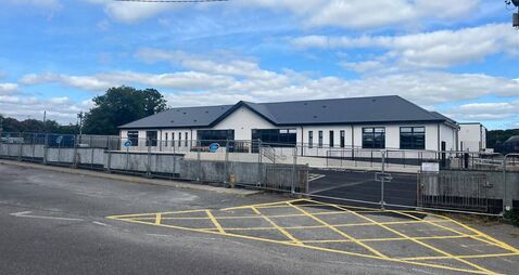 Minister contradicts Uisce Éireann denial it gave him assurances about opening of Cork special school