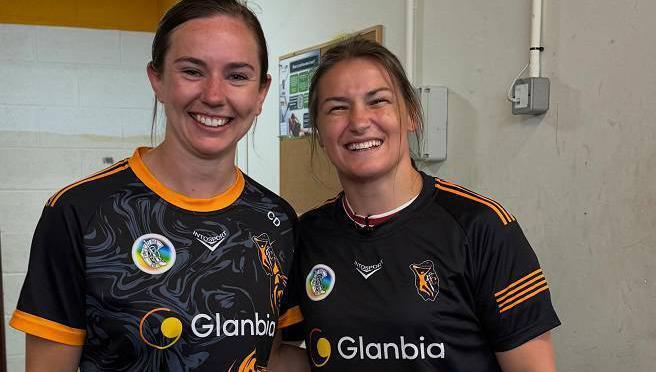 Kilkenny captain Caoimhe Dowling with Katie Taylor 