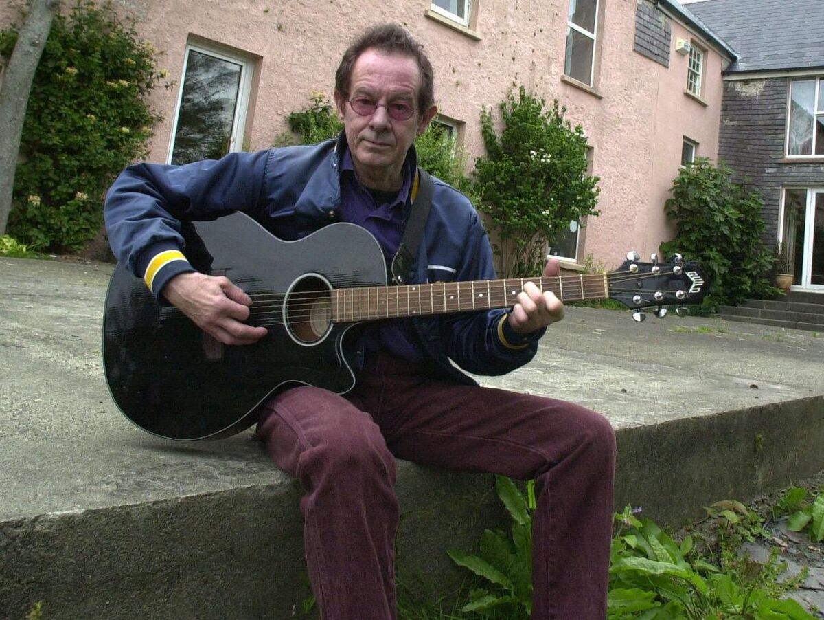Noel Redding outside his house in Ardfield, Clonakilty. Picture: Eddie O'Hare Noel Redding outside his house in Ardfield, Clonakilty. Picture: Eddie O'Hare