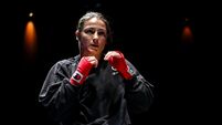 Katie Taylor v Flora Pili - Workouts