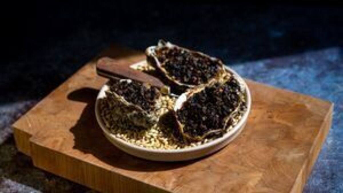 Black pudding and onion baked oysters