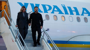 <p>President of Ukraine Volodymyr Zelensky and his wife Olena Zelenska arrive in Calgary, Alberta (Jeff McIntosh/The Canadian Press via AP)</p> <p>President of Ukraine Volodymyr Zelensky and his wife Olena Zelenska arrive in Calgary, Alberta (Jeff McIntosh/The Canadian Press via AP)</p>