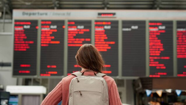 <p>Over the last five years, the number of Irish citizens emigrating has been steadily increasing, reaching 35,400 in the latest figures.</p>