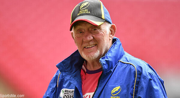 Romania head coach Lynn Howells during the captain's run today. Pic: Sportsfile Romania head coach Lynn Howells during the captain's run today. Pic: Sportsfile