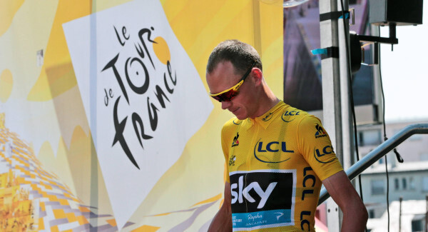Froome fends off attacks