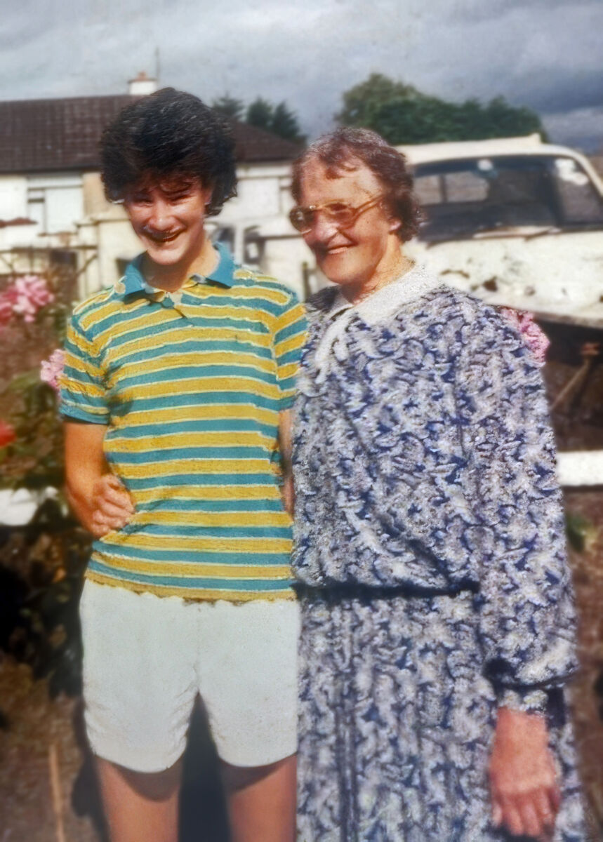 Sonia O'Sullivan with her maternal grandmother Margaret Shealy Sonia O'Sullivan with her maternal grandmother Margaret Shealy