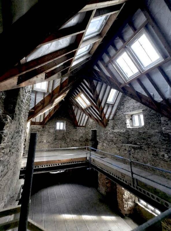 Monkstown Castle: main hall first and second floor