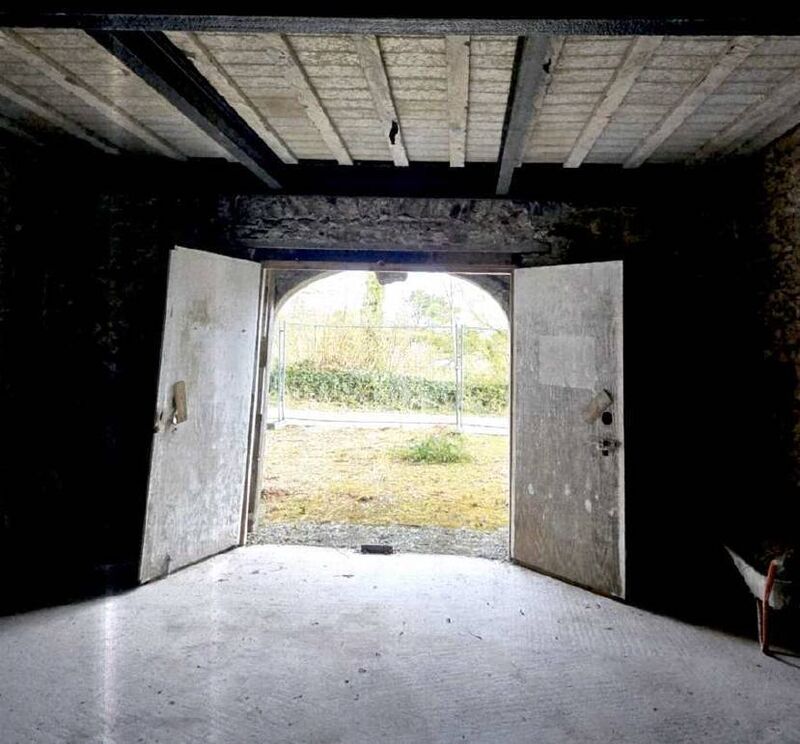 Monkstown Castle: Main hall ground floor
