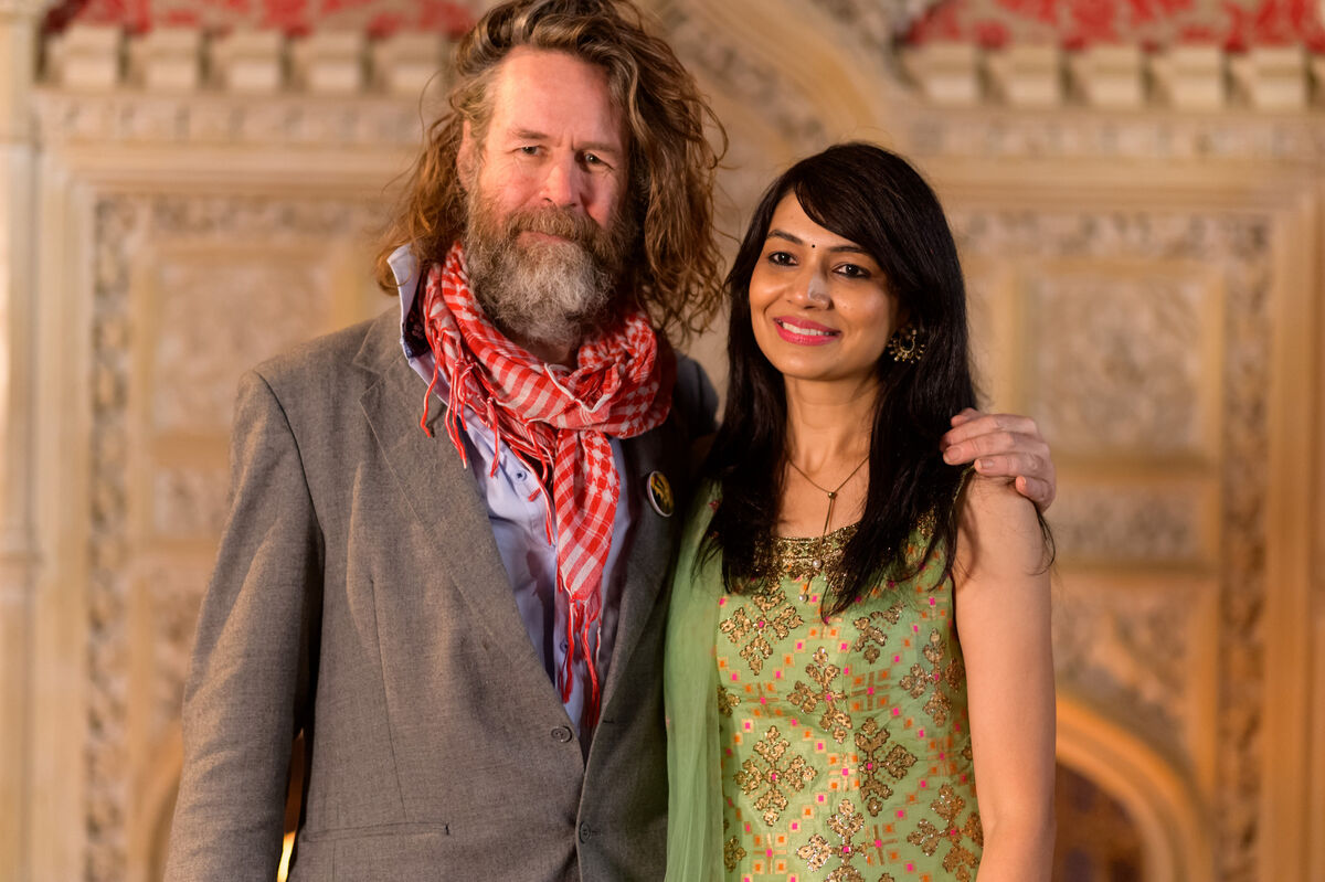 Liam Ó Maonlaí is joined by Pooja Sethi Khanna and her band Mehfil on Ceol le Chéile, Friday, RTÉ One, 8pm Liam Ó Maonlaí is joined by Pooja Sethi Khanna and her band Mehfil on Ceol le Chéile, Friday, RTÉ One, 8pm