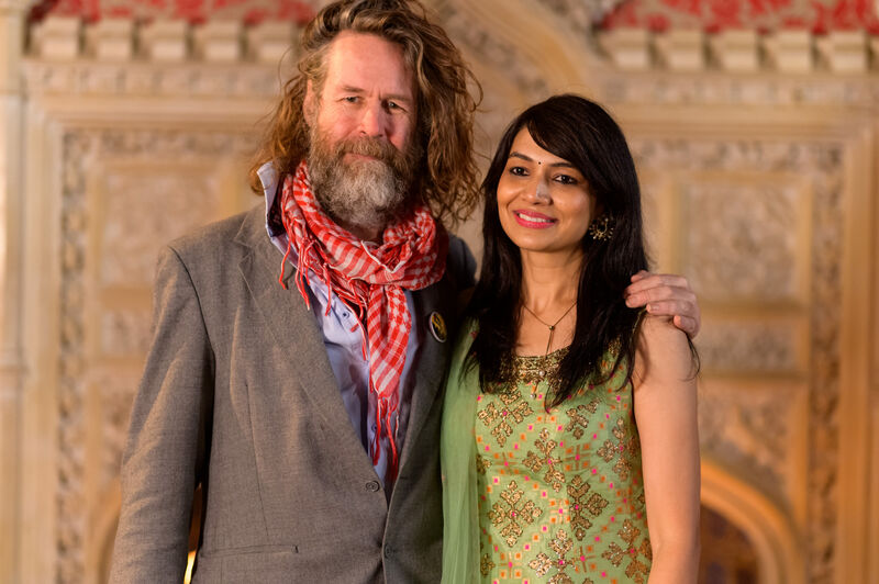 Liam Ó Maonlaí is joined by Pooja Sethi Khanna and her band Mehfil on Ceol le Chéile, Friday, RTÉ One, 8pm