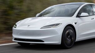 <p>Tesla Model 3 RWD review: We test the €40,000 electric car’s range, handling, comfort, performance, technology and everyday practicality.</p> <p>Tesla Model 3 RWD review: We test the €40,000 electric car’s range, handling, comfort, performance, technology and everyday practicality.</p>