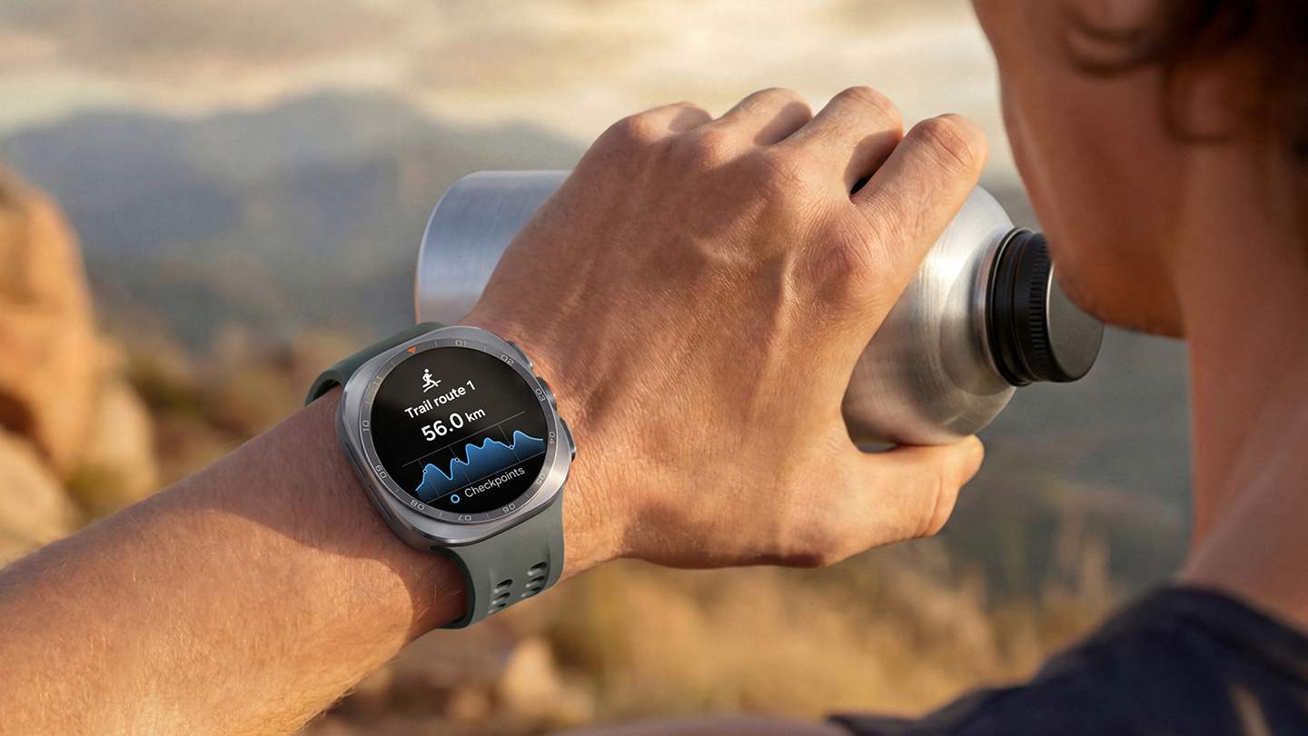 The Galaxy Watch Ultra 2's core upgrades include a much brighter 5,000-nit display, a faster processor, a larger battery, and new Gemini-powered features. Picture: Samsung