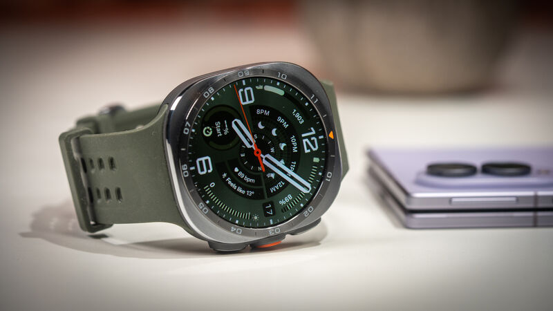 The titanium casing feels tough and durable and has a 10 ATM water resistance rating, for water depths up to 100m. Picture: Noel Campion The titanium casing feels tough and durable and has a 10 ATM water resistance rating, for water depths up to 100m. Picture: Noel Campion