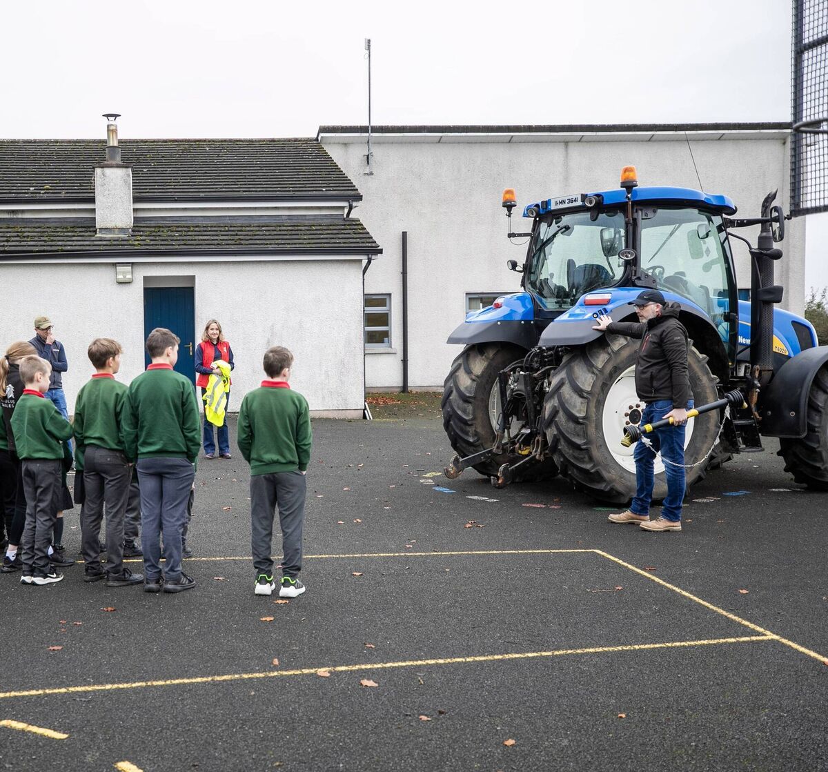 Pupils from Clontibret NS, Monaghan, having a farm safety talk with Cork farmer John Murphy. Pupils from Clontibret NS, Monaghan, having a farm safety talk with Cork farmer John Murphy.