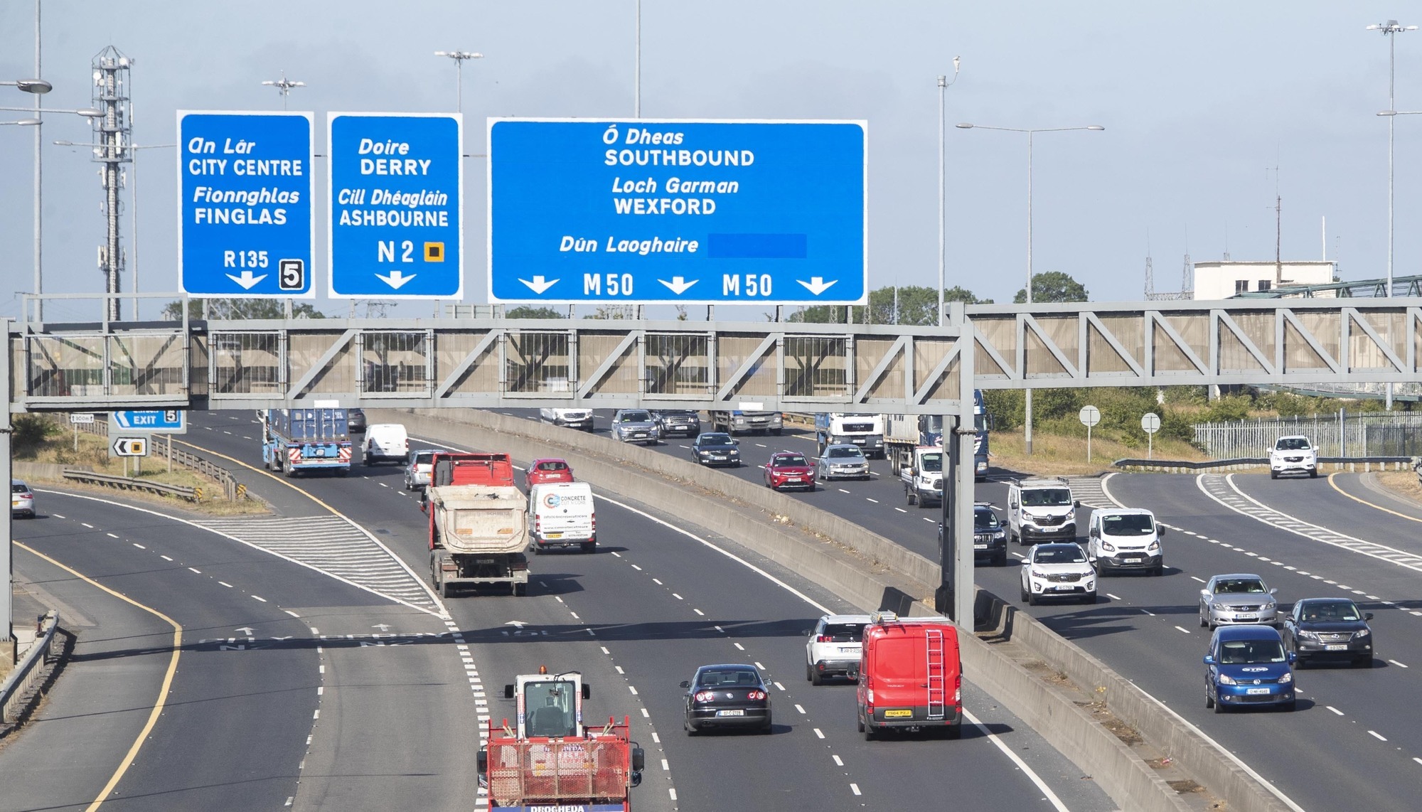 Teenager Faces Charges After Driving Stolen Car Wrong Way on M50