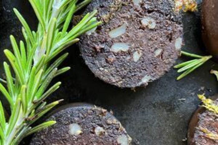 Aunt Lil’s Black Pudding