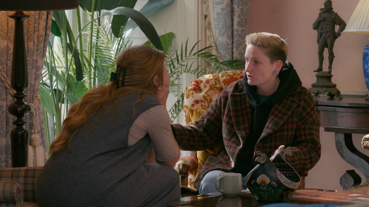 "Oh Anna, what the fudge cake!" "Oh Anna, what the fudge cake!"