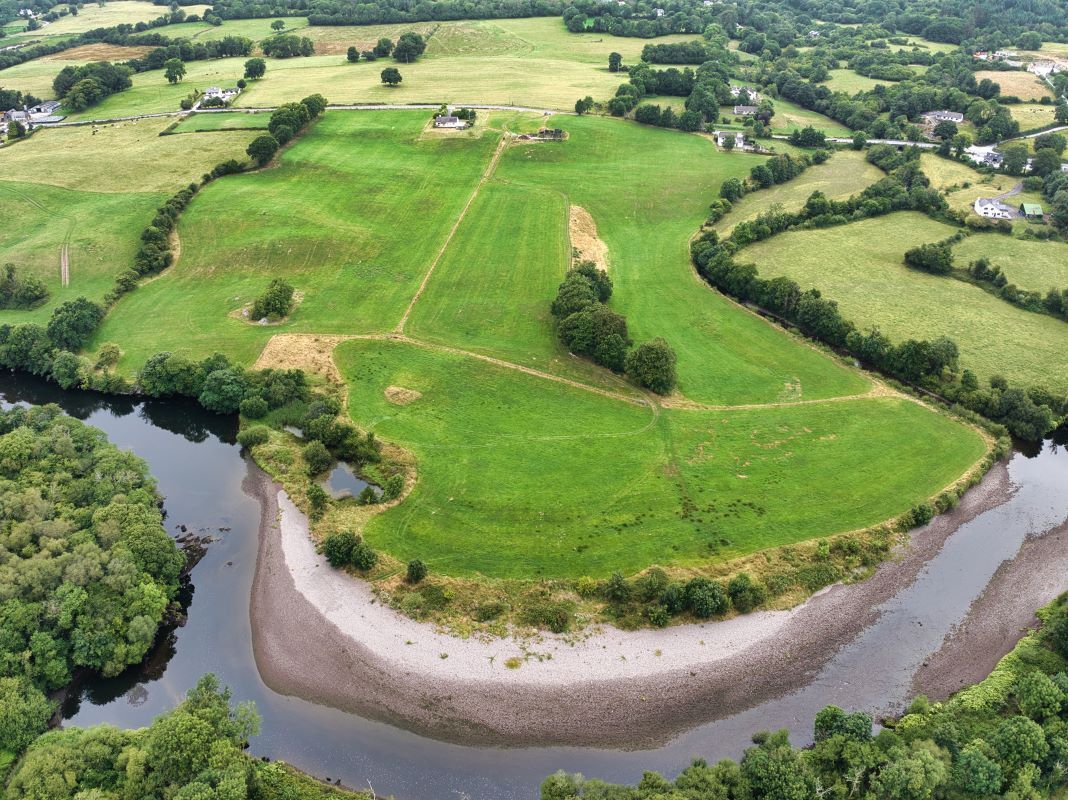 Featuring extensive road frontage and quality free-draining land, both the Roughty River and the Cleady River also formed parts of its boundary. Featuring extensive road frontage and quality free-draining land, both the Roughty River and the Cleady River also formed parts of its boundary.