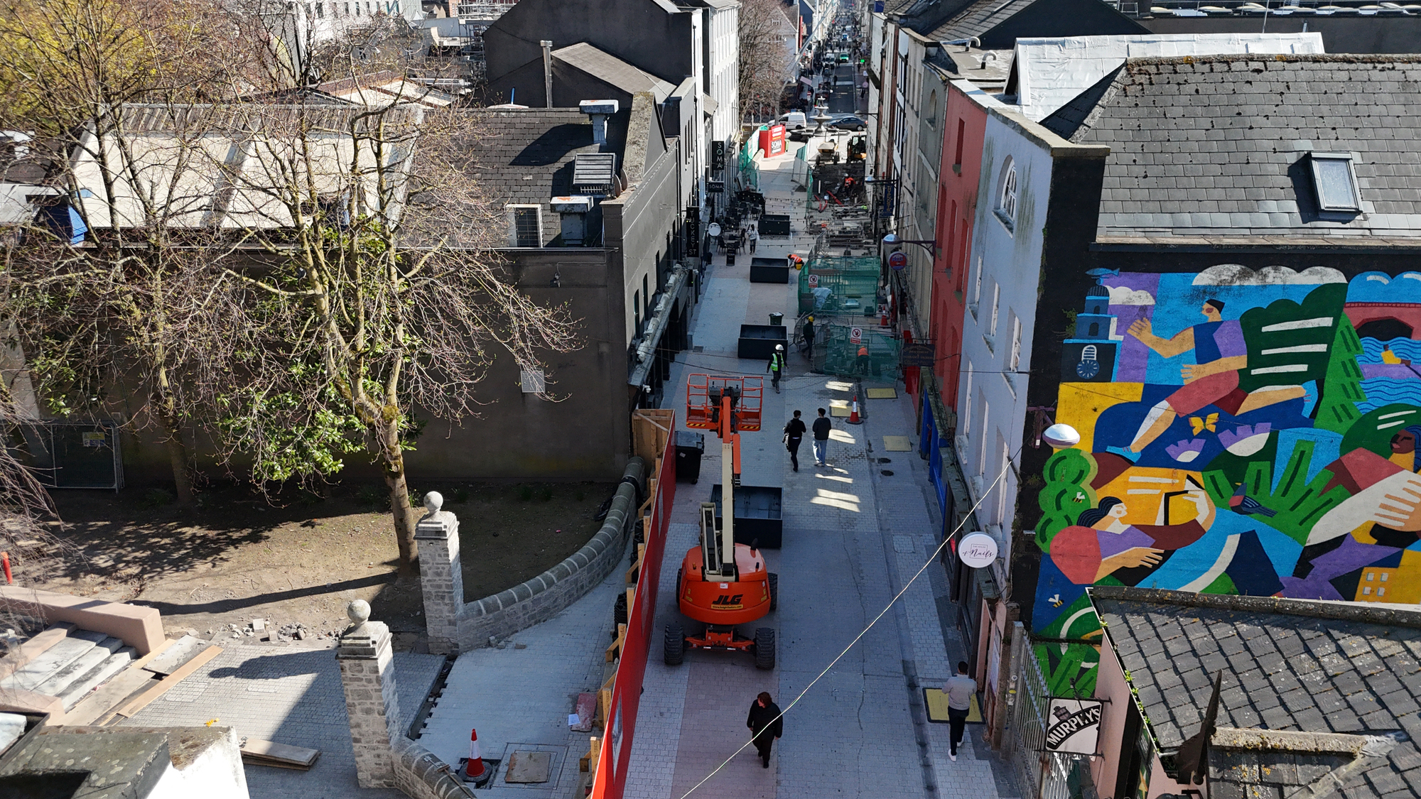 Cork business owner says staff ‘no longer feel safe’ amid calls for more garda patrols