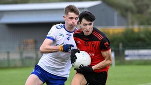 <p>PRESSURE: Ballingeary's Sean O'Muimhneacháin keeps possession in Saturday's Cork SAFC quarter final derby agaijst Cill na Marta at Páirc losagáin, Baile Mhúirne. Pic: Larry Cummins</p> <p>PRESSURE: Ballingeary's Sean O'Muimhneacháin keeps possession in Saturday's Cork SAFC quarter final derby agaijst Cill na Marta at Páirc losagáin, Baile Mhúirne. Pic: Larry Cummins</p>