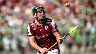 <p>DUTY CALLS: Galway hurler Padraic Mannion couldn't say no when the local Caltra footballers camed calling in their bid to stave off relegation from the senior grade. Pic: Piaras Ó Mídheach/Sportsfile</p> <p>DUTY CALLS: Galway hurler Padraic Mannion couldn't say no when the local Caltra footballers camed calling in their bid to stave off relegation from the senior grade. Pic: Piaras Ó Mídheach/Sportsfile</p>