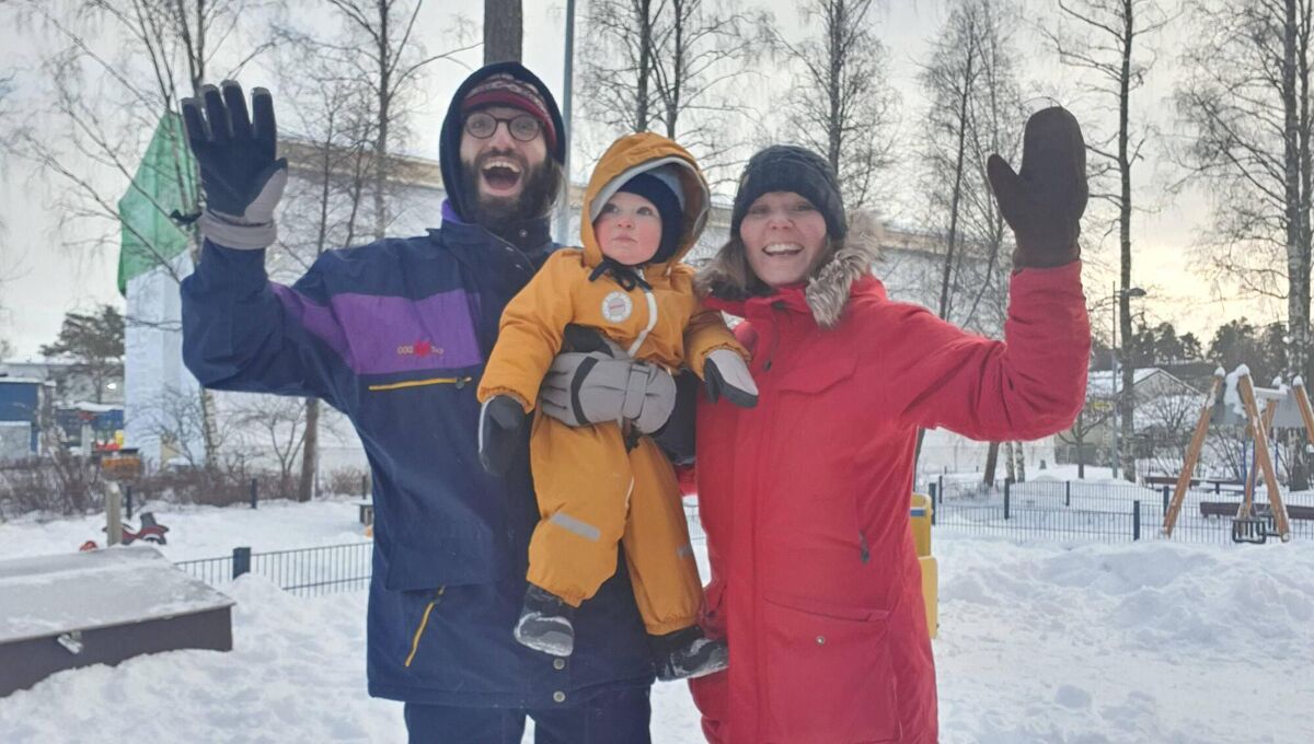 Left to right: Dan Nickström, baby Daithi, and his wife Paulina. Left to right: Dan Nickström, baby Daithi, and his wife Paulina.