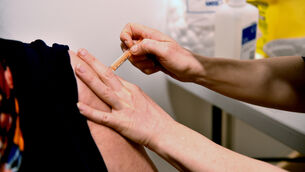 <p> There is a higher uptake in covid vaccines among the over-80s than younger age groups, Hiqa said. File picture: Dan Linehan</p>