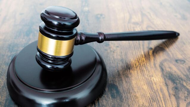 <p>A man entered a store in Portlaoise, picked up a heater and brought it to the checkout, where he sought a refund for the item, despite not having purchased it. </p>