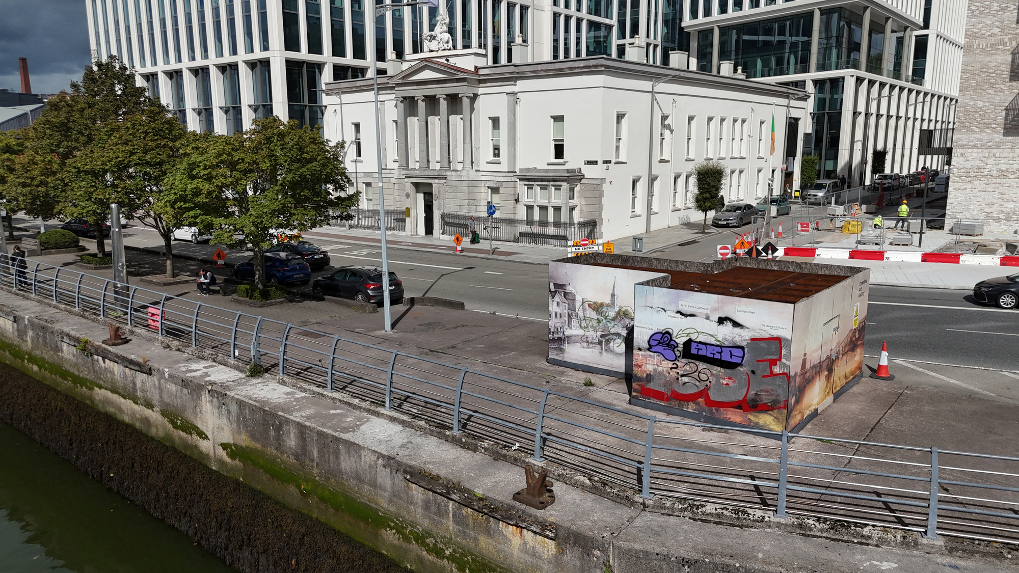 Hoarding remains in position at Penrose Quay/ Horgan's Quay Cork City 21 years after the completion of the Cork Main Drainage Scheme. Picture: Larry Cummins