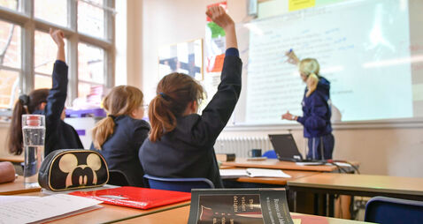 Teacher trainees cash incentives