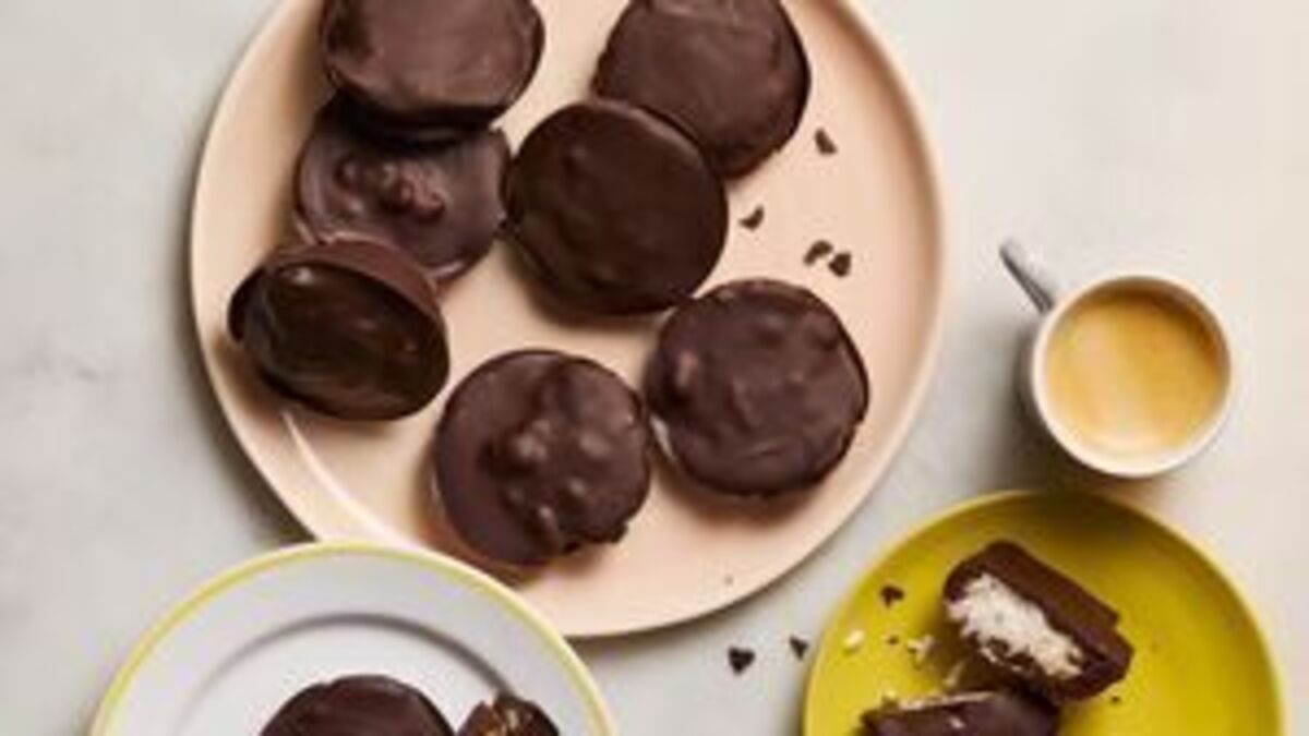 ‘Snickers’ and ‘Bounty’ chocolate bites