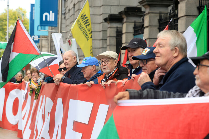 Pro Palestine protesters outside the Dail (Leinster House) ahead of the FAI appearing before a Oireachtas committee. Pic: Leah Farrell/© RollingNews.ie Pro Palestine protesters outside the Dail (Leinster House) ahead of the FAI appearing before a Oireachtas committee. Pic: Leah Farrell/© RollingNews.ie