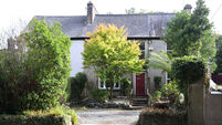 €800k scenic Kinsale harbour hotspot is a rebuild ready waterside wonder