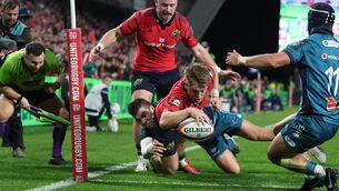 <p>MAN OF THE MATCH: Munster's Charlie O’Shea scores his sides third try despite Zak Burger of the Bulls. Pic: ©INPHO/James Crombie.</p> <p>MAN OF THE MATCH: Munster's Charlie O’Shea scores his sides third try despite Zak Burger of the Bulls. Pic: ©INPHO/James Crombie.</p>