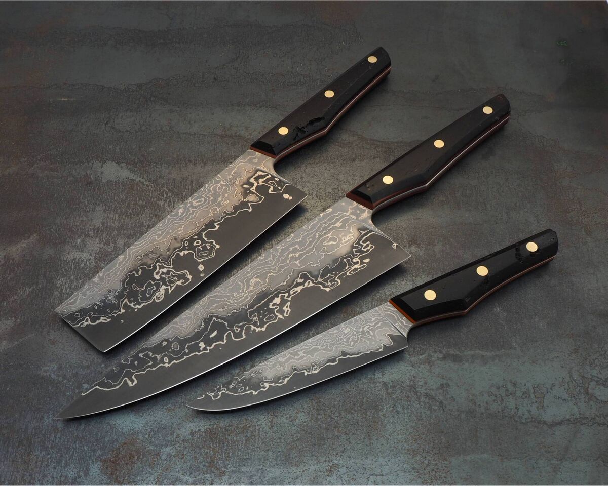Hugo Byrne's chef knives made of natural materials, including steel, stabilised peat, Atlantic ocean plastic, brass, and sterling silver. Hugo Byrne's chef knives made of natural materials, including steel, stabilised peat, Atlantic ocean plastic, brass, and sterling silver.